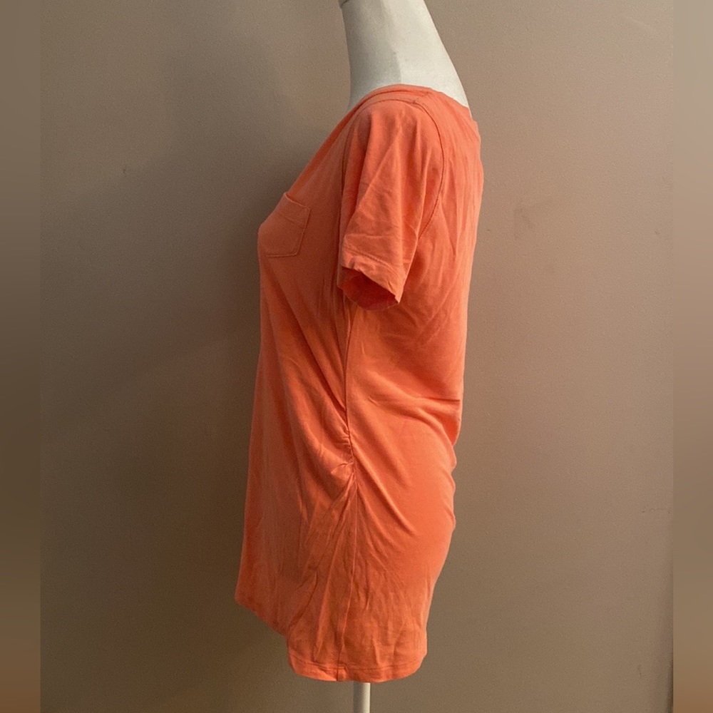 Gap Maternity V-neck Short Sleeve Pocket Tees - Set of 3 - Picture 2 of 12
